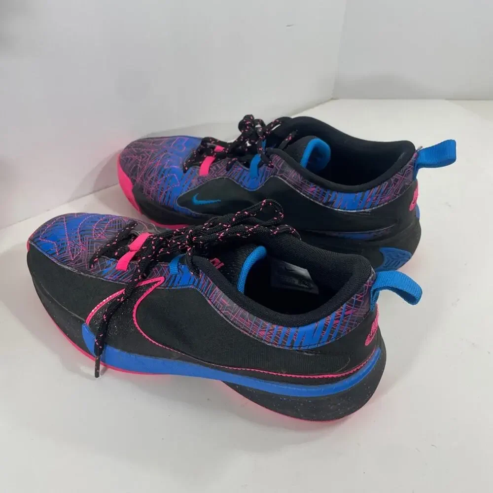 Nike Youth Tennis Shoes Freak 5 SE GS Youth Sneakers Shoes Size 6.5 Blue Pink